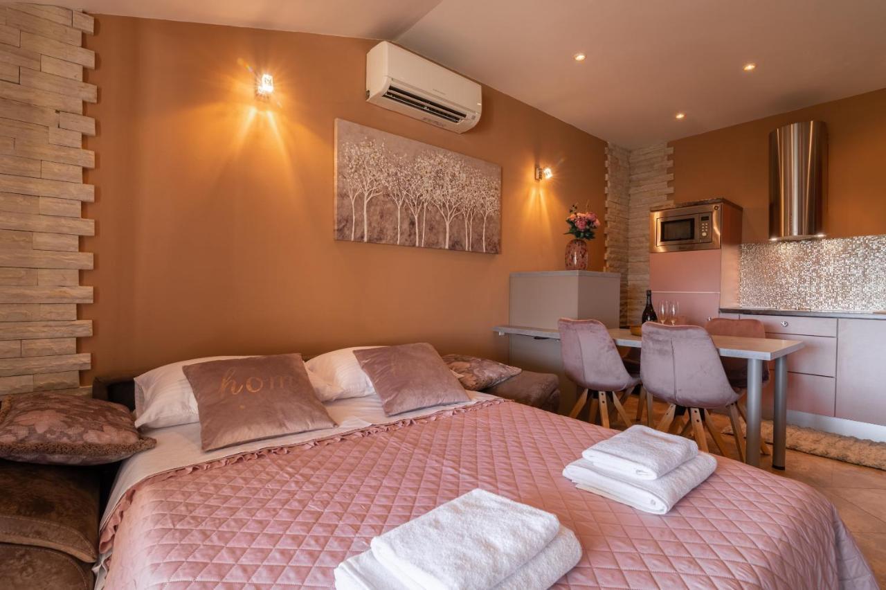 Deluxe Suite Bambi With Panoramic View Zadar Exterior foto