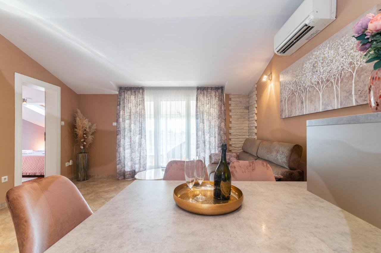 Deluxe Suite Bambi With Panoramic View Zadar Exterior foto