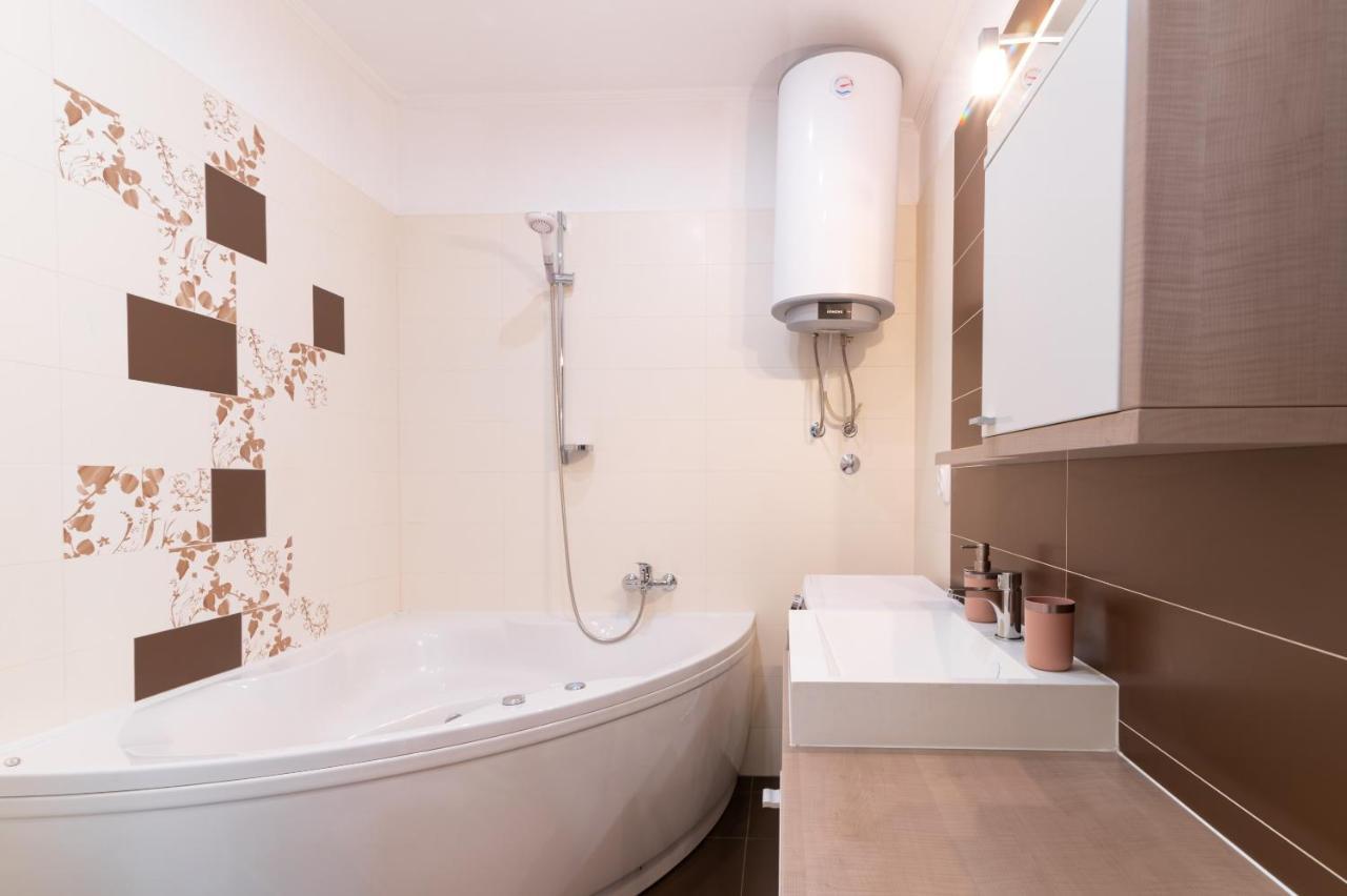 Deluxe Suite Bambi With Panoramic View Zadar Exterior foto